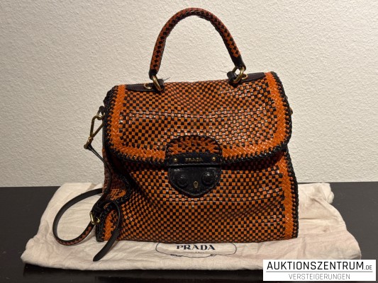 Prada Madras Handtasche aus geflochtenem Leder mit Schulterriemen
