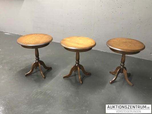 3er Ensemble kleine runde Beistelltische/Tische Nussbaum Echtholz